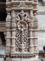 AdalajStepwell15thcentury2