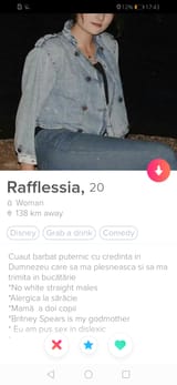 Screenshot_20210103_174332_com.tinder