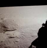 AS11-37-5453