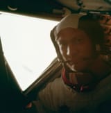 AS11-37-5530