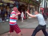 irish-street-fight