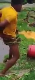 trying to shit in hand oh wait mud instead