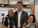 connor-mcdavid-airport-photo-fansjpg