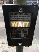 Pelican-crossing