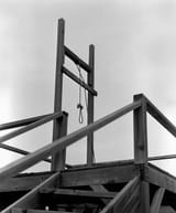 gallows-picture-id118598172-3515547236