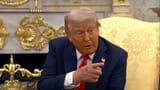 trump hand bruise pointing