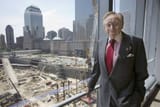 larry-silverstein-im-jahr-2007-an-der-baustelle-des-mittlerweile-fertig-gestellten-neuen-world-trade-centers