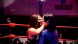 kiss