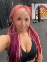 mina no makeup