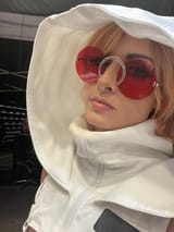 what-was-the-hood-that-becky-lynch-was-wearing-on-the-raw-v0-a993dsm00ie91