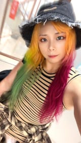 GvUhzU6aYAE9NLK