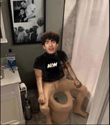 AEW Tony Toilet