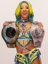 Mercedes_Moné_DYNAMITE_2024_07_17_038_(cropped)