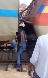 Canadian-bloke-gets-stuck