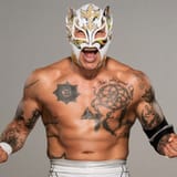 rey-fenix-wrestler-flexing-photo-white-mask-guhdt60luv13f9gs-323238645