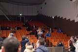ice ribbon crowd soldout