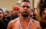 teddy-hart-crowd-2070162713