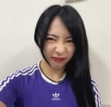 GxbQhFna8AA-Le1
