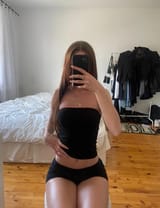 1740827997 (1)