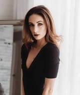 (21)