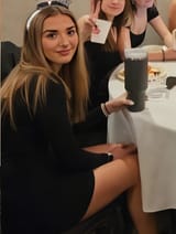 3_92954819