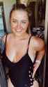 Image to video 丨 Clothes fall off and reveals completely naked body. Her body is_thumb.jpg