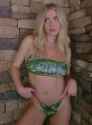 Image to video 丨 dress falls off and reveals completely naked body. Her body is (1)_thumb.jpg