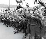 nazi-maedchen-suki