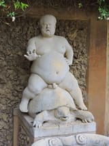 Bacchus_fountain_(Fontana_del_Bacchino),_Boboli_Gardens,_Florence_(26588582072)
