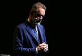 64975335-11472937-Peterson_pictured_lecturing_in_Sydney_in_2019_has_been_an_unlike-a-2_1669763325696-592522223
