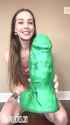Lulu-XXXL-dildo_thumb.jpg