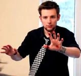 tom-should-bring-back-the-black-shirt-checker-tie-combo-v0-np7pi2zuryad1