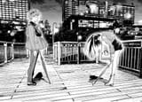 Chizuru-bowing-to-Kazuya-and-apologizing