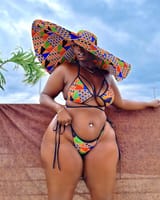 Thicc jamanican woman