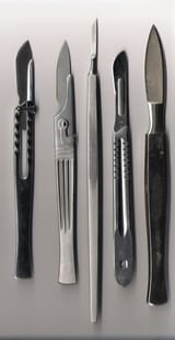512px-Various_scalpels