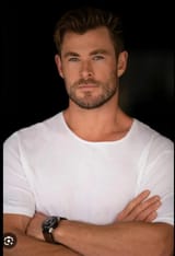 chris hemsworth