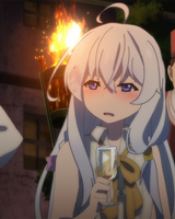 352