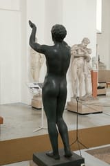 682px-Praying_Boy_from_Rhodes_300_BC_Plaster_cast_Hostinne_188416