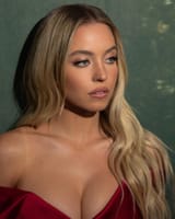 Sydney Sweeney 37