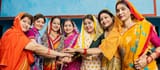 indian_women_with_sari_hero_image
