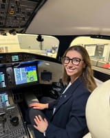 Best seat in the house @bombardier_jets I could get used to this! #aviation #aviationdaily #aviators #pilot #pilotlife #pilotview