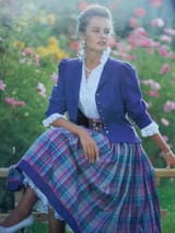 d9a757f128922c17606e0551ead62f3d--blouse-and-skirt-pleated-skirts