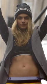 cara-delevingne-v0-jr3bzs2b30cf1
