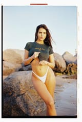 daniela-oliviera-fuji-400-leica-minilux-v0-0y2t3ekb6qne1.jpg (kopia)