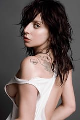 https___hypebeast.com_image_2013_08_lady-gaga-appears-topless-in-v-magazine-issue-85-1