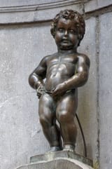 Bruxelles_Manneken_Pis_cropped