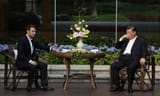 macron tea with xi