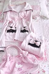 pink ++ blk ♬ ˚｡ °