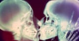 kisses