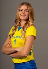 Gréta Szakmáry (2)